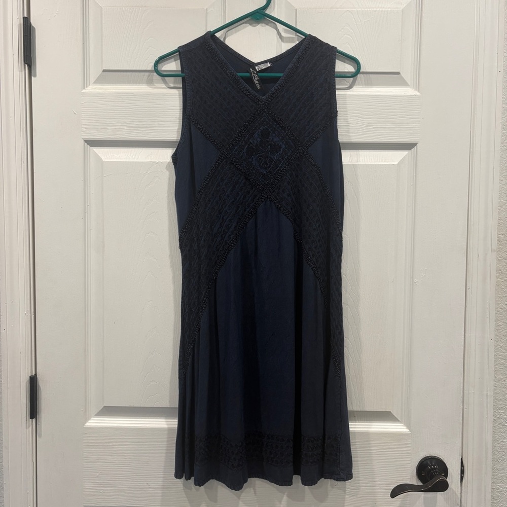 Navy Sleeveless Dress with Lace Accents